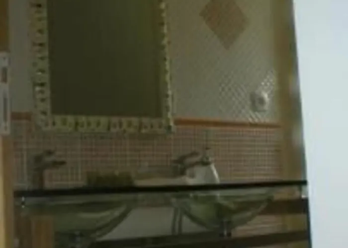 Casa de Férias Authentique Avec Piscine Chauffée, Parc Et Chevaux, Au Cœur D'un Château Historique - Fr-1-410-189 *