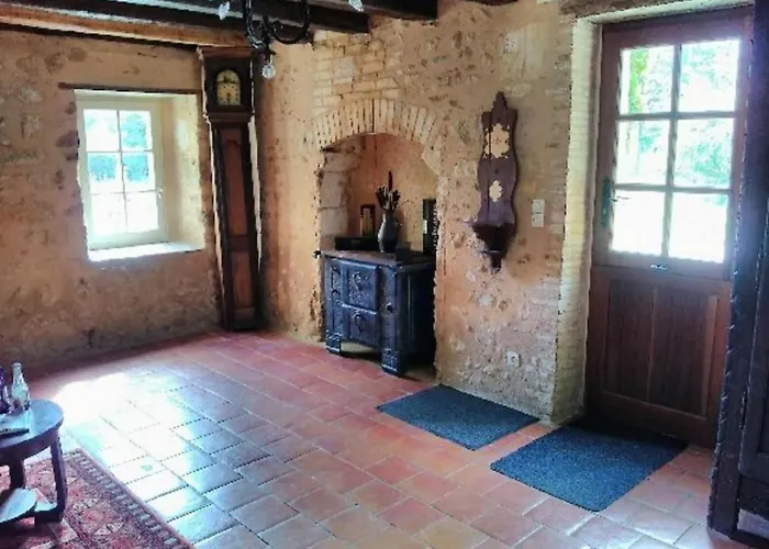 Casa de Férias Authentique Avec Piscine Chauffée, Parc Et Chevaux, Au Cœur D'un Château Historique - Fr-1-410-189 Le Tronchet (Sarthe)